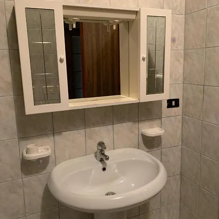 דירה Su Giardinu ג'יראסולה