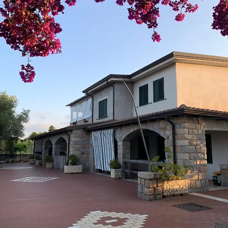 Apartment Su Giardinu Girasole